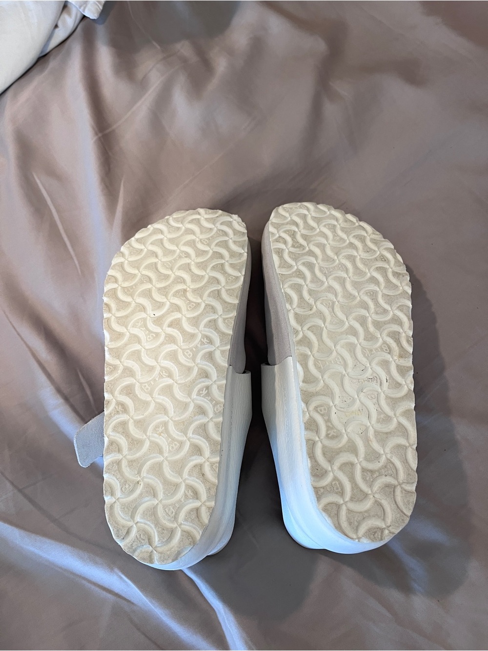 Birkenstock London W9.5 or M7.5 wide- Grey Suede and White Leather Vintage - Picture 6 of 9